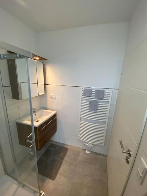 Neues Bungalow Fuer Bis Zu 4 Personen Oberhausen  Esterno foto