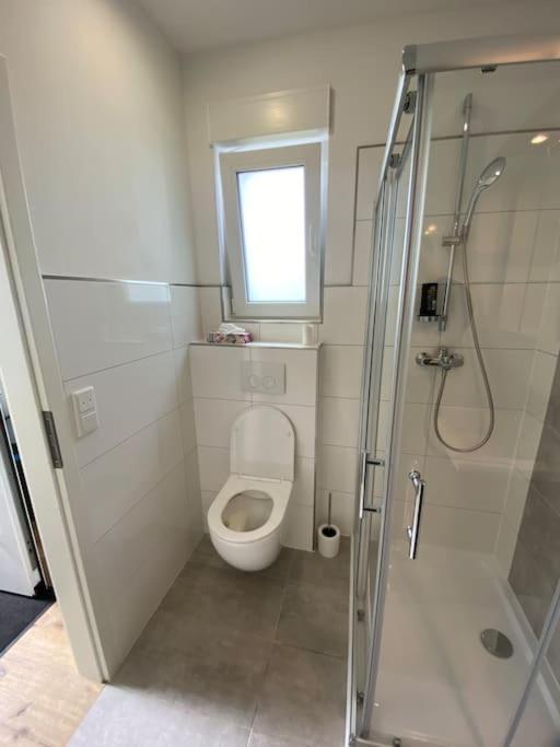 Neues Bungalow Fuer Bis Zu 4 Personen Oberhausen  Esterno foto